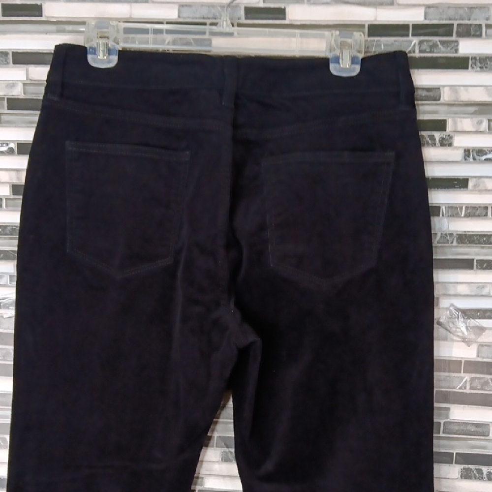 St. John's Bay Womens 10 Mid Rise Black Corduroy Slim Straight Pants Academia - Picture 12 of 13